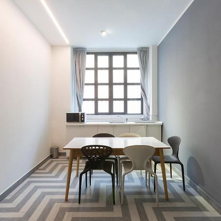 Armani House, Superior Apartment In City Center Мілан Екстер'єр фото